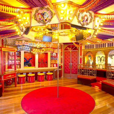 Victoria Court: Awesome Thematic Party Rooms For .